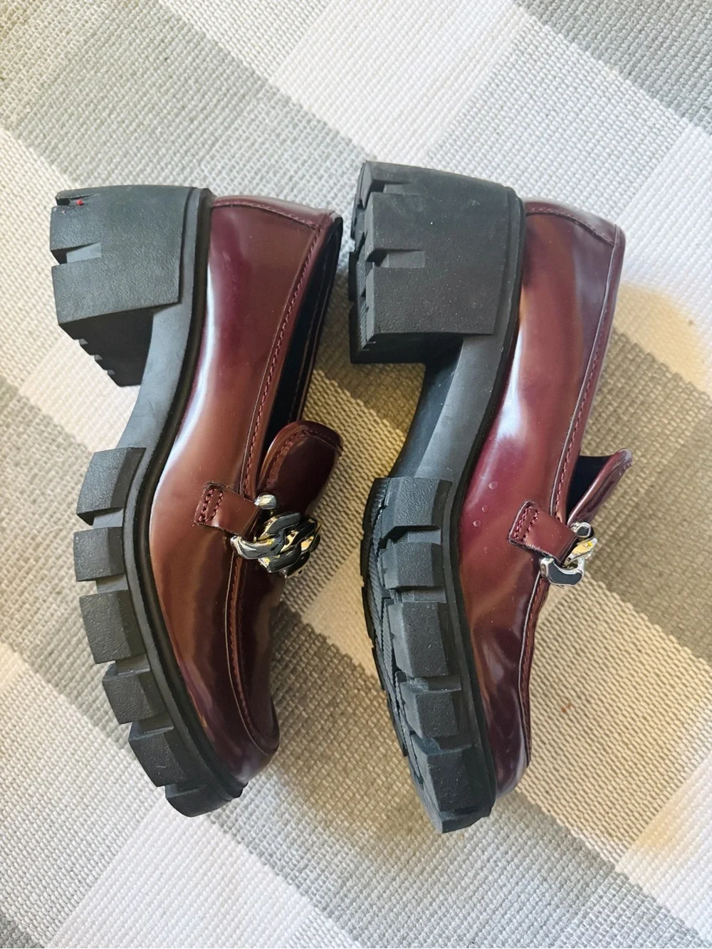 Women Madden Girl burgundy loafers shoes size 7.5M